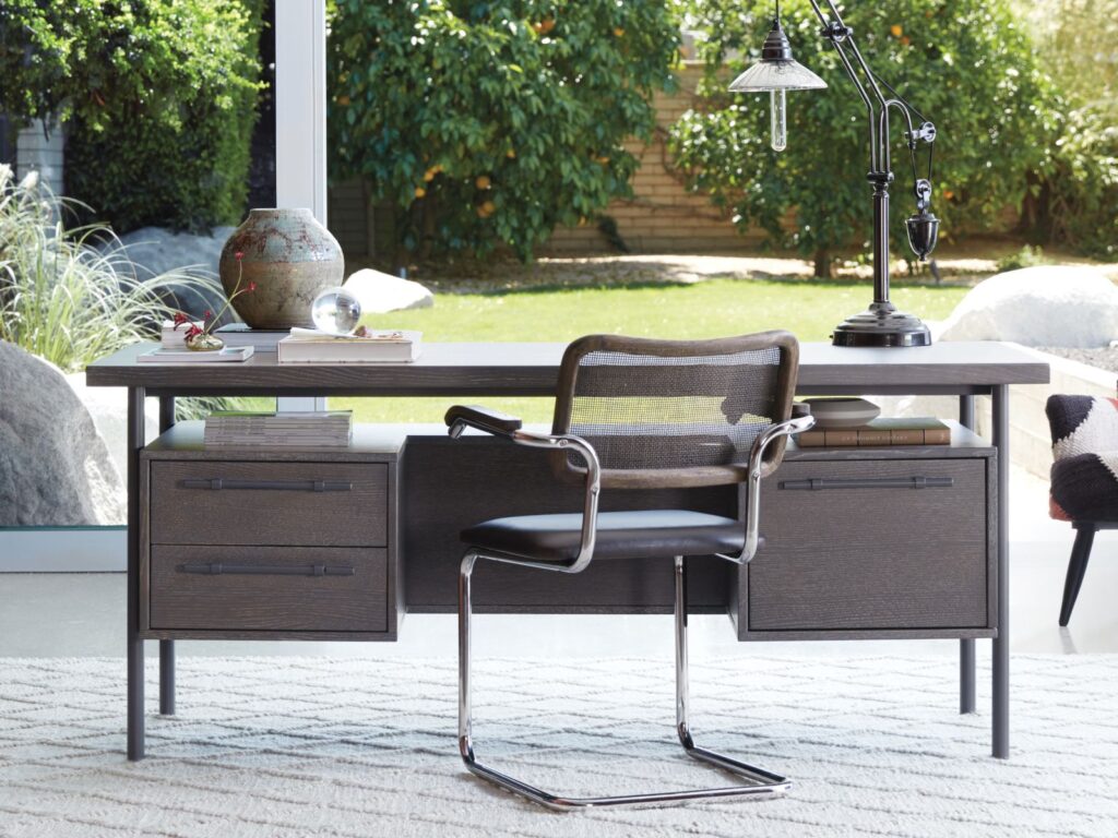 Executive Desk - Image 4